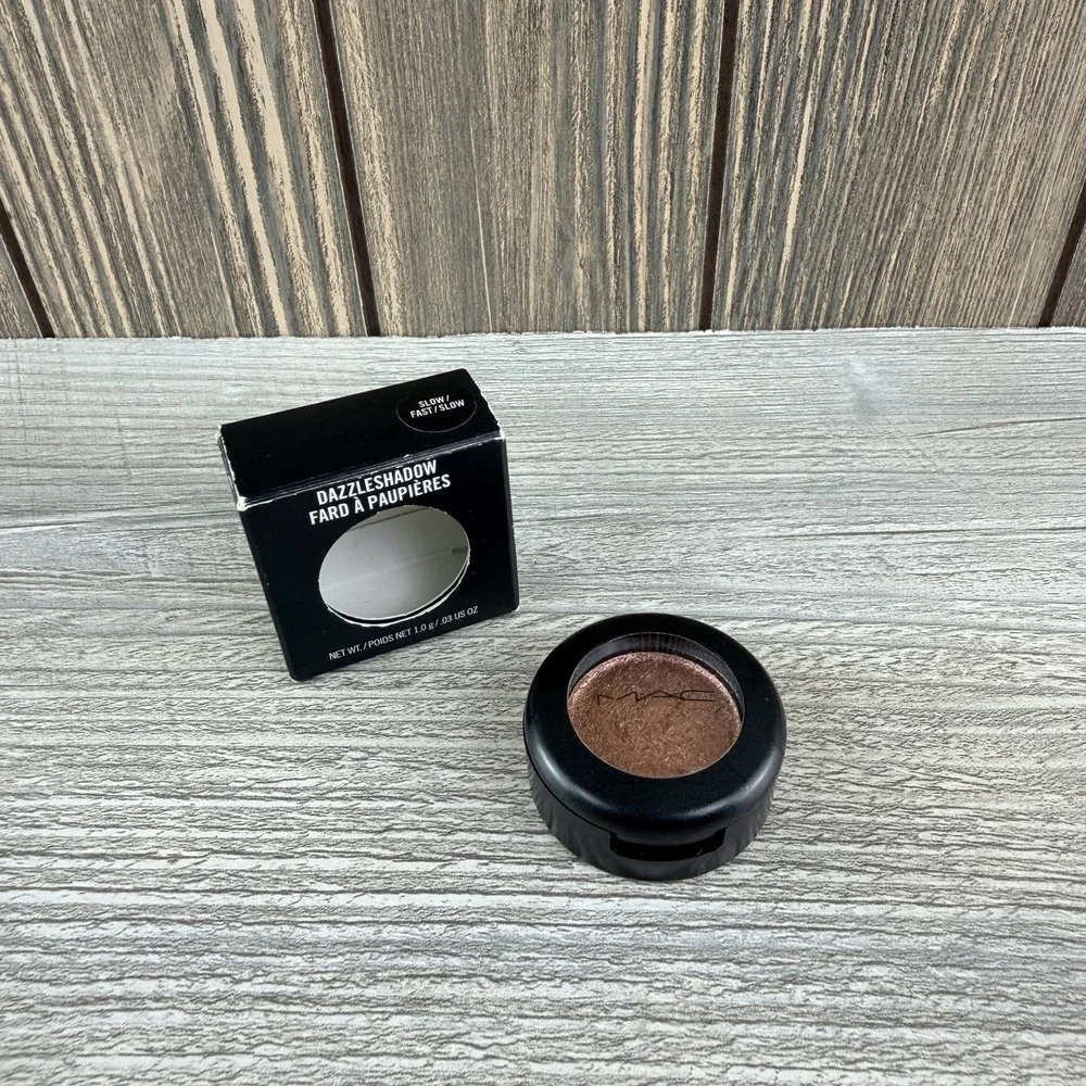 MAC Slow/Fast/Slow Dazzleshadow New in Box
